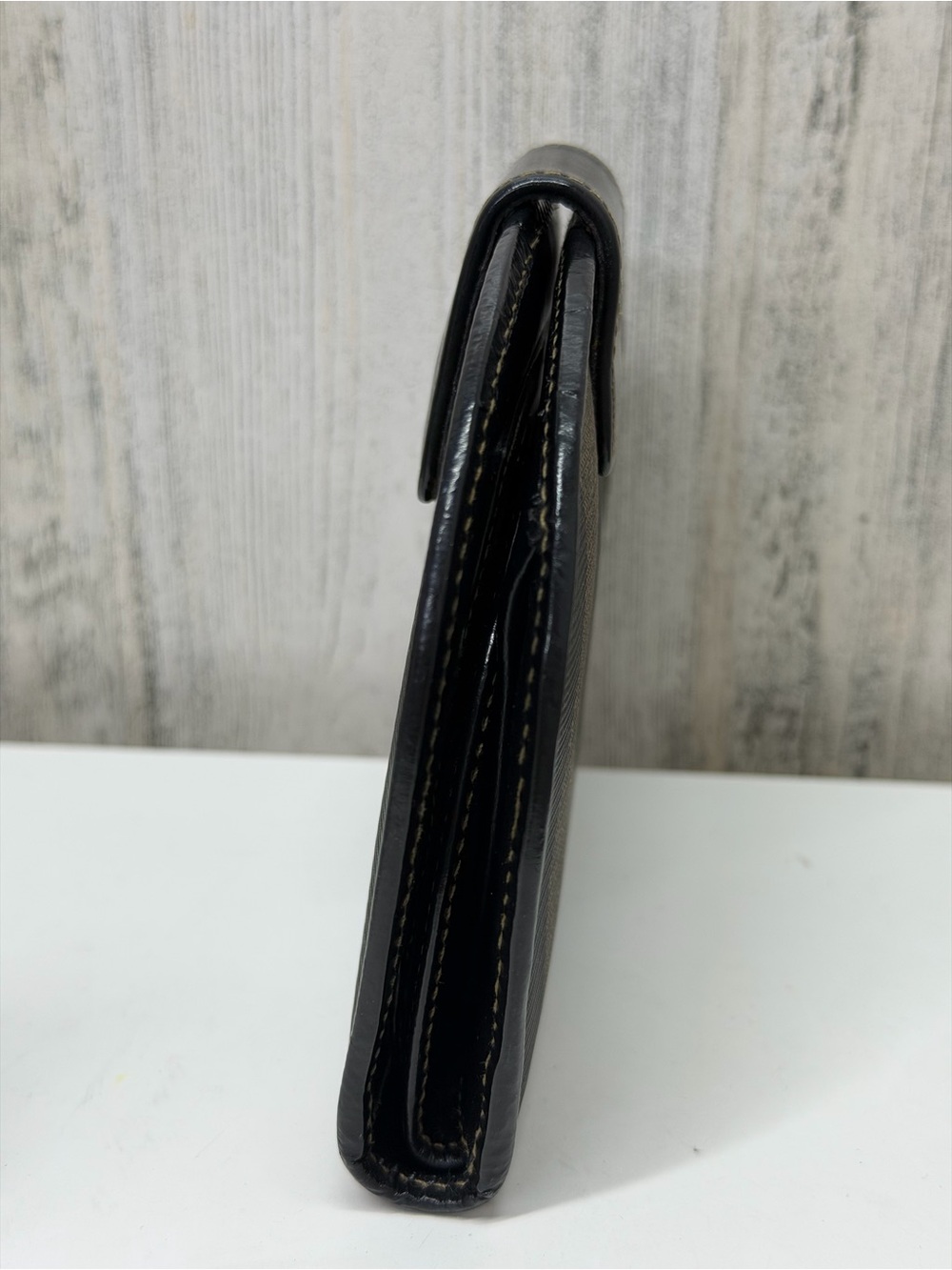 Vintage Fendi Pequin Striped Dome Wallet - Picture 5 of 13